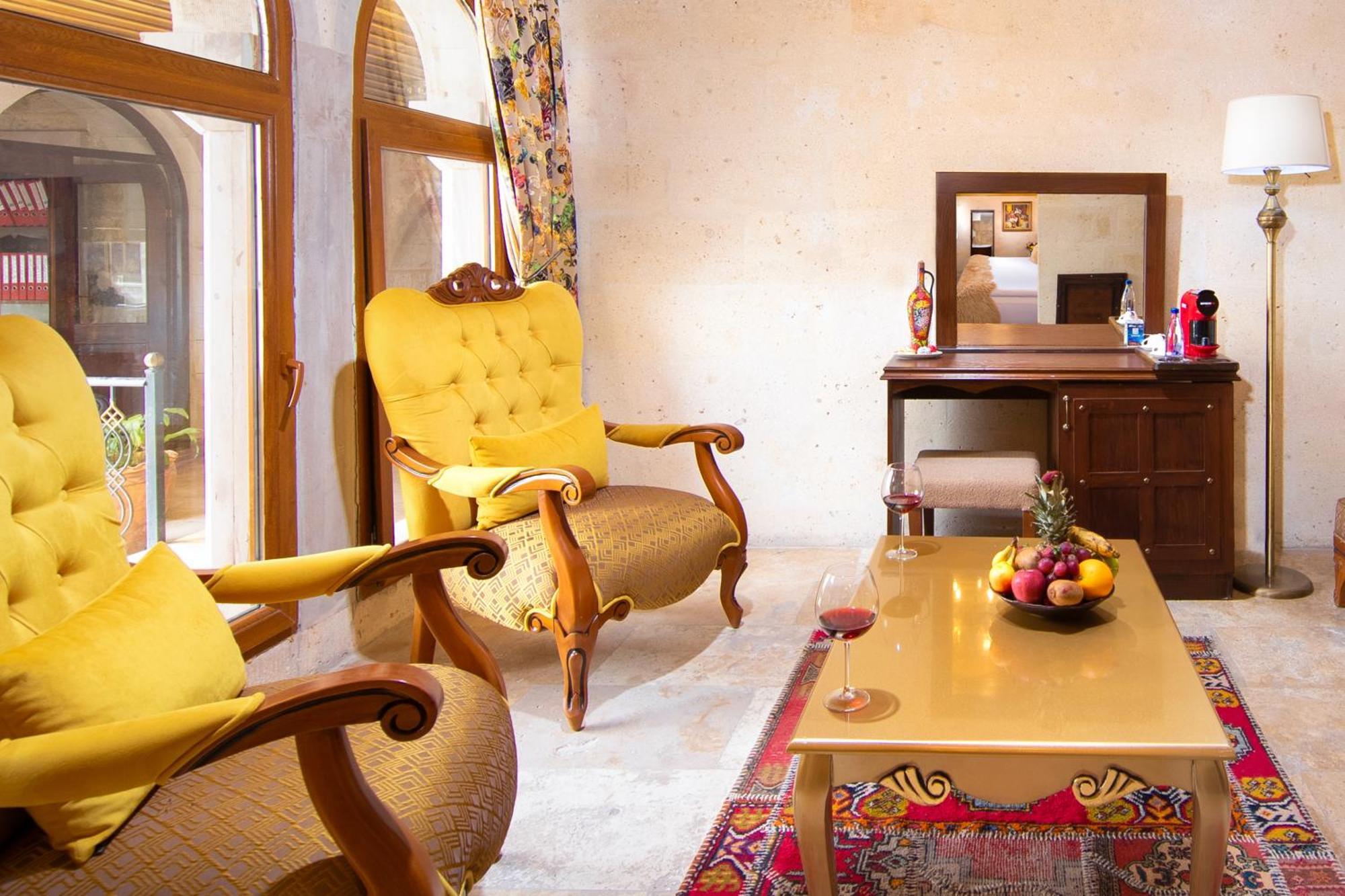 Cappadocia Pegasos Cave Suite Hotel อุตชิซาร์ ภายนอก รูปภาพ